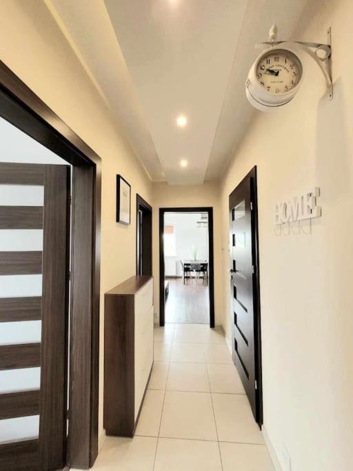 Dark Chocolate 4 Persons Down Town Apartmán