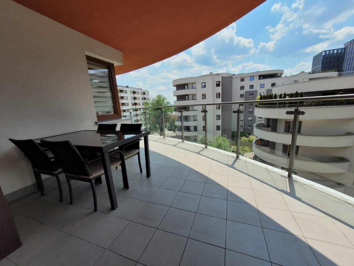 Dark Chocolate 4 Persons Down Town Apartamento Cracovia